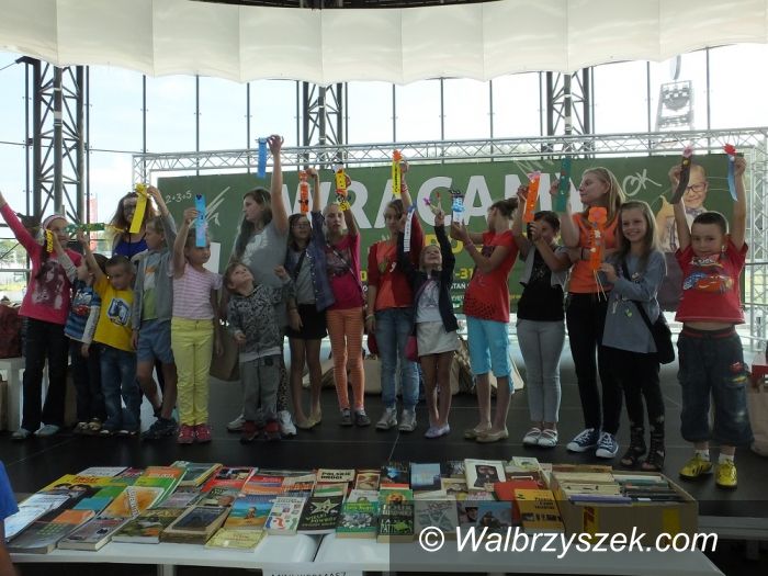 Wałbrzych: Trwa event "Zostań Omnibusem" w Galerii Victoria