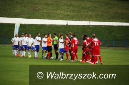 Kraj: II liga piłkarska: Coraz większa strata do bezpiecznej strefy