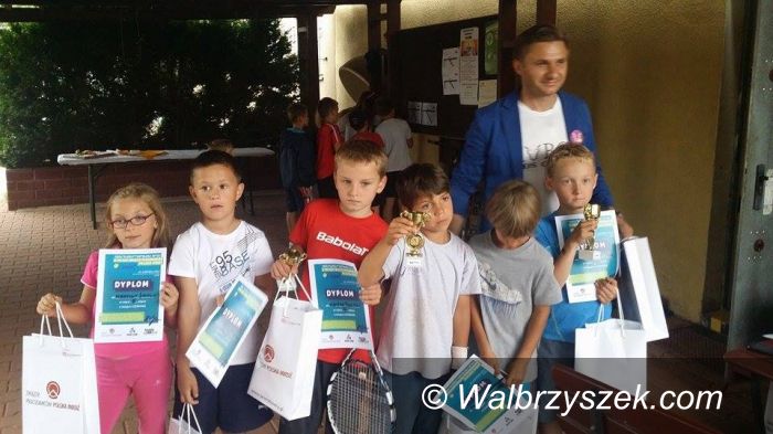 Szczawno Zdrój: Znakomite występy na koniec wakacji szczawieńskich tenisistów