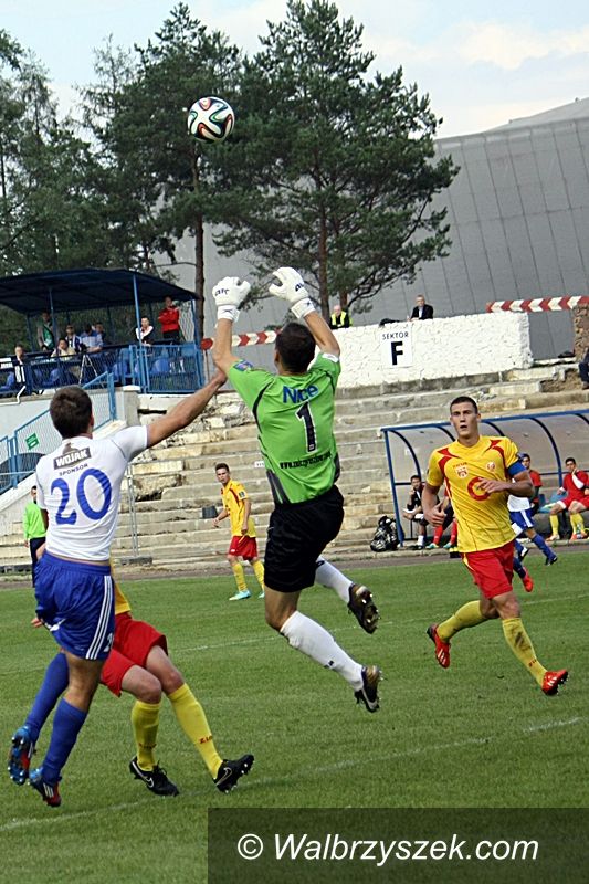 Wałbrzych: II liga piłkarska: Remis też cieszy