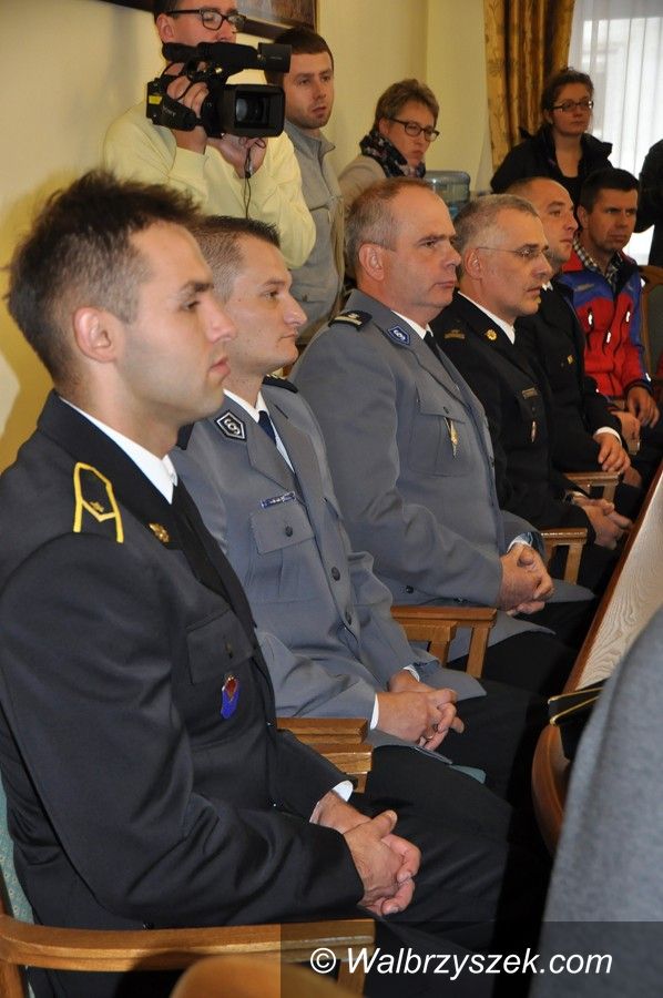 Wałbrzych: Podziękowania dla funkcjonariuszy