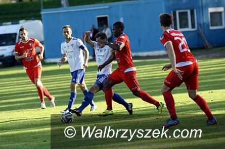 Kraj: Piłkarska II liga: Tracimy dystans do strefy bezpiecznej