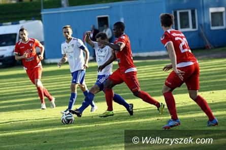 Kraj: Piłkarska II liga: Tracimy dystans do strefy bezpiecznej
