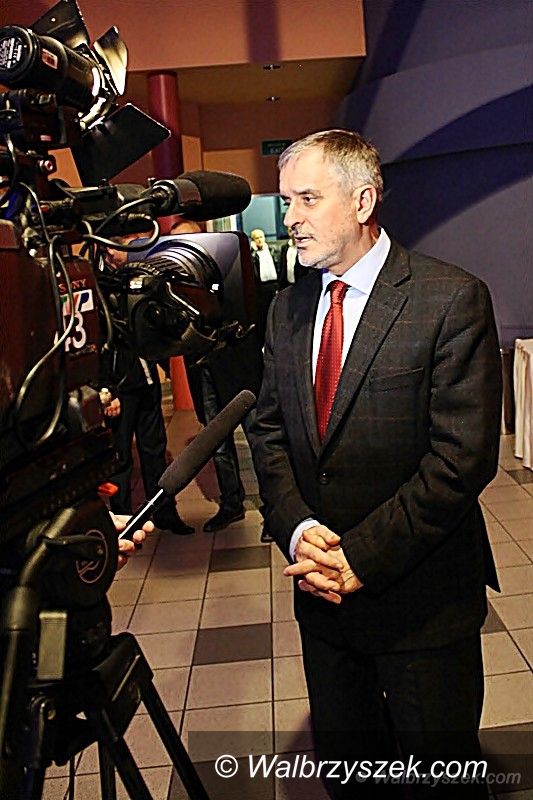 Wałbrzych: Szełemej zdecydowanie wygrał