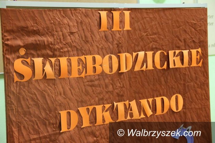 Region: III Świebodzickie Dyktando o Pióro Burmistrza