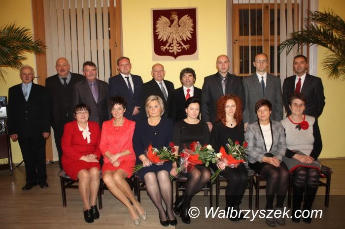 REGION, Boguszów-Gorce: Obrady I inauguracyjnej Sesji Rady Miejskiej w Boguszowie–Gorcach