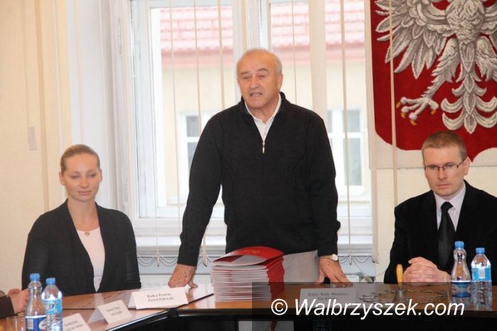 Region: Świebodzice: Władze ukonstytuowane