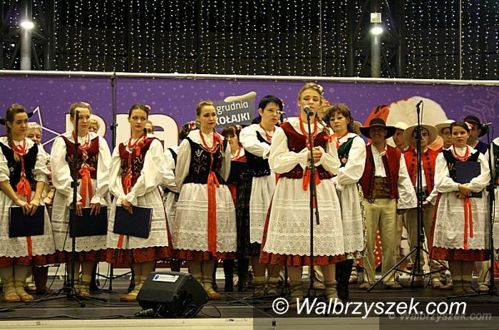 Wałbrzych: "Prezentujemy na Święta" w Galerii Victoria