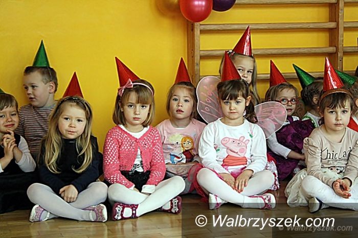 Wałbrzych: Bal Sylwestrowy w przedszkolu "Agatka"