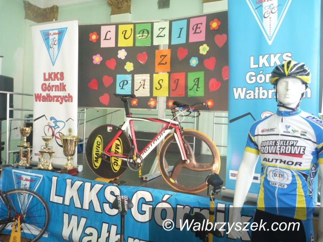 Świebodzice: Kolarze Górnika gościli w Świebodzicach