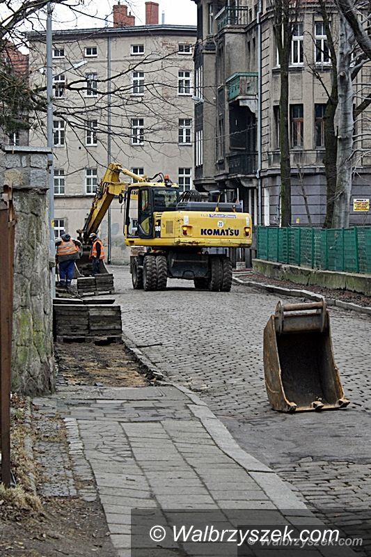 Wałbrzych: Ruszył remont ulic Kościelnej i Straży Pożarnej