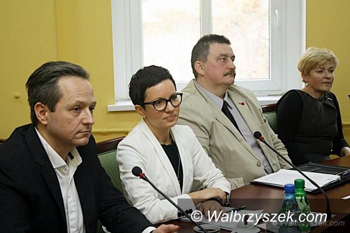 powiat wałbrzyski: Powiatowe struktury PO zaskoczone postawą wicestarosty Kwiatkowskiego