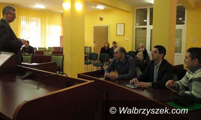 powiat wałbrzyski: Mówili o groźnych chorobach zwierzęcych