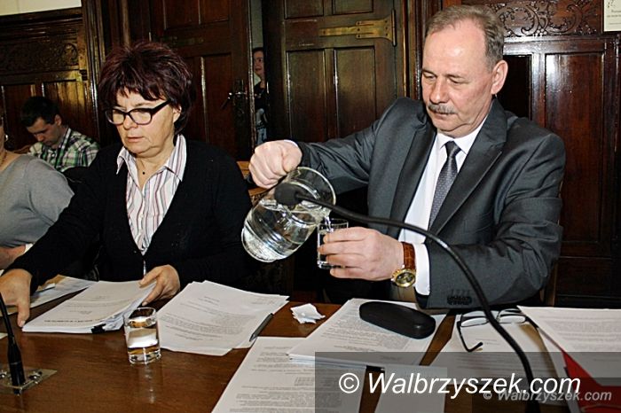 Wałbrzych: Woda z kranu dla radnych