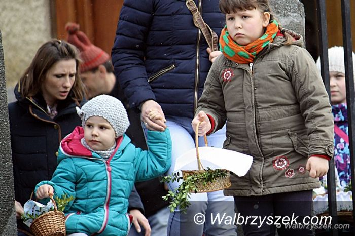 Wałbrzych: Wierni święcą pokarmy