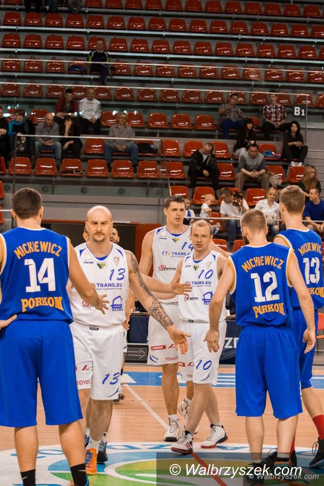 Wałbrzych: II liga koszykówki: Lider w Wałbrzychu