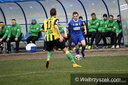 Kraj: II liga piłkarska: Arcytrudny mecz z Wisłą
