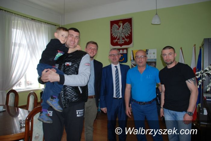 Region: Mistrzowie boksu w Głuszycy
