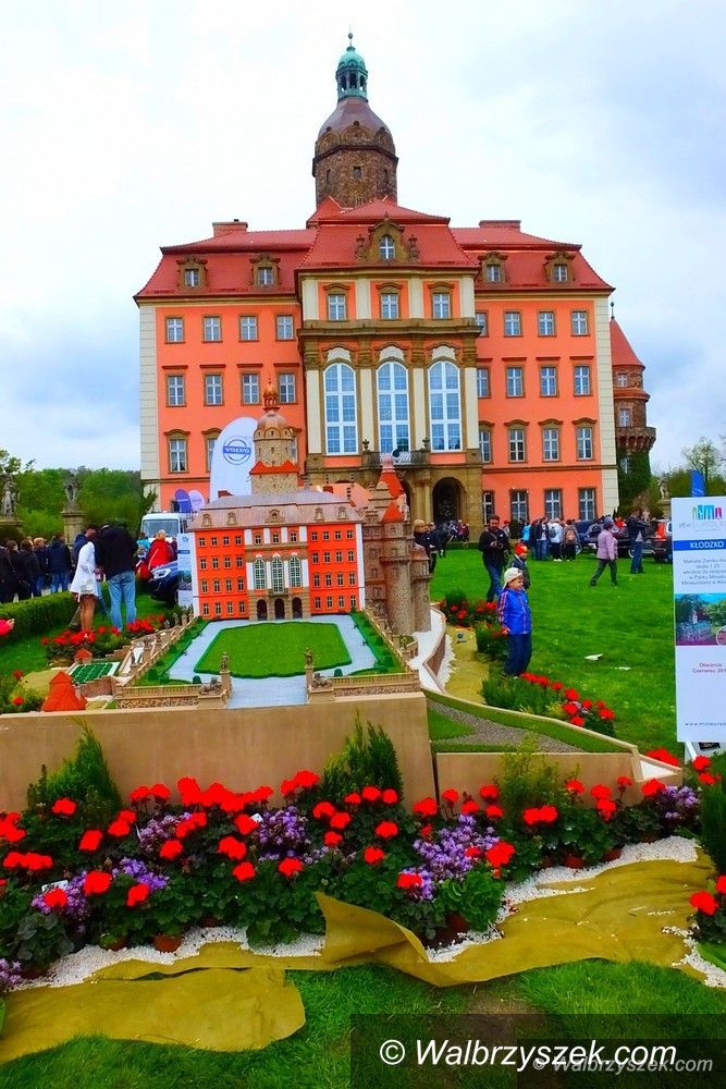Wałbrzych: Trwa XXVII Festiwal Kwiatów i Sztuki