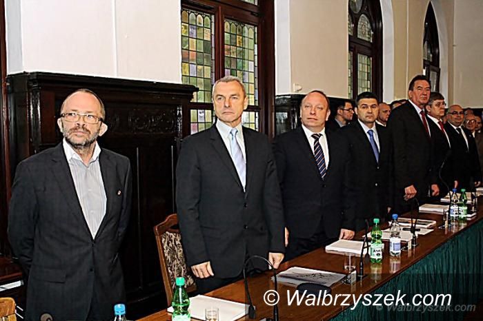 Wałbrzych: Diety radnych wzrosną o 400 złotych