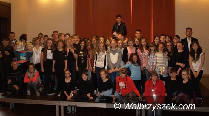 Świebodzice: Świebodzice: Młodzi nieszablonowo o przemocy i zagrożeniach 