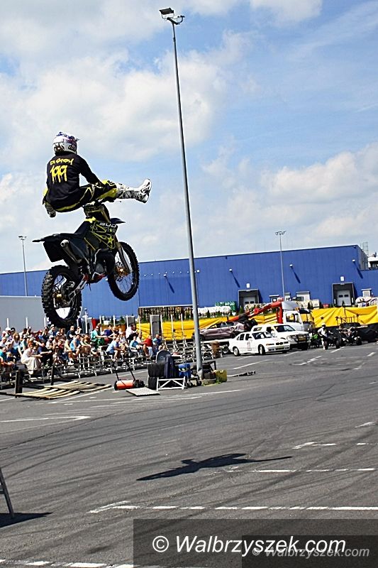 REGION, Szczawno Zdrój: Motor–Show pod Tesco