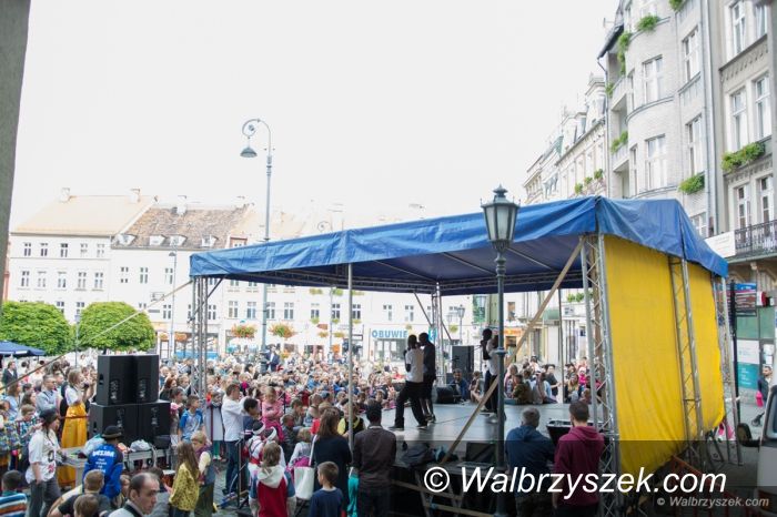 Wałbrzych: Za nami kolejna edycja Festiwalu Podwórek i parada Brave Kids