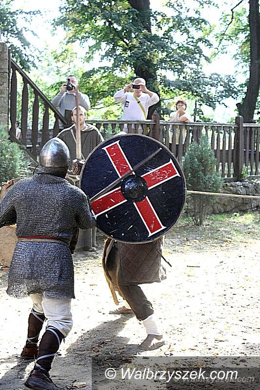 Zagórze Śląskie: Rycerze opanowali Zamek Grodno