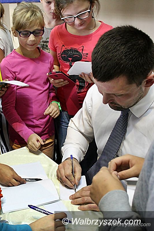 Wałbrzych: Szymon Kołecki w PSP 21