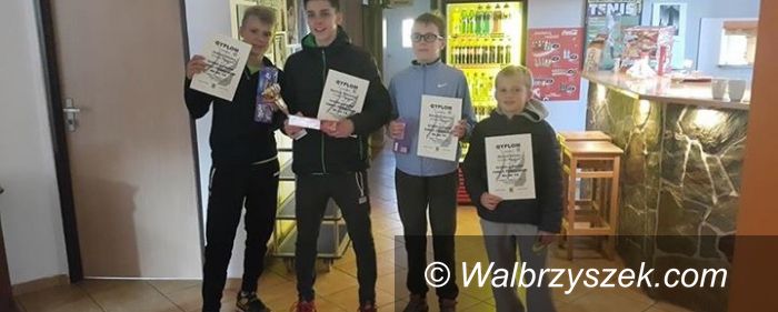 Szczawno Zdrój: Dobry start młodzików MKS–u