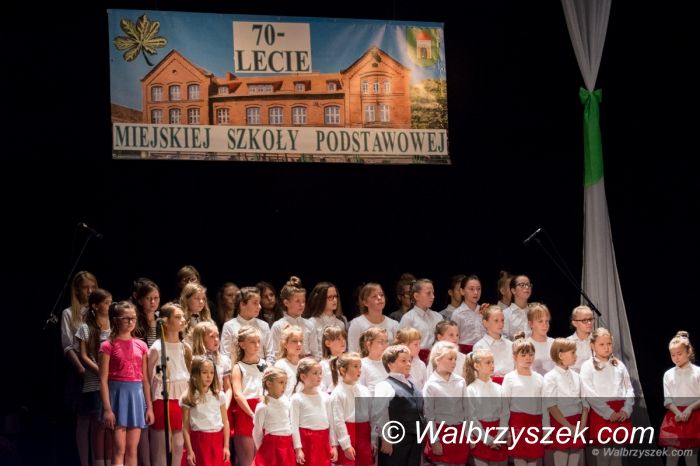 REGION, Szczawno-Zdrój: 70 lat Miejskiej Szkoły Podstawowej w Szczawnie–Zdroju