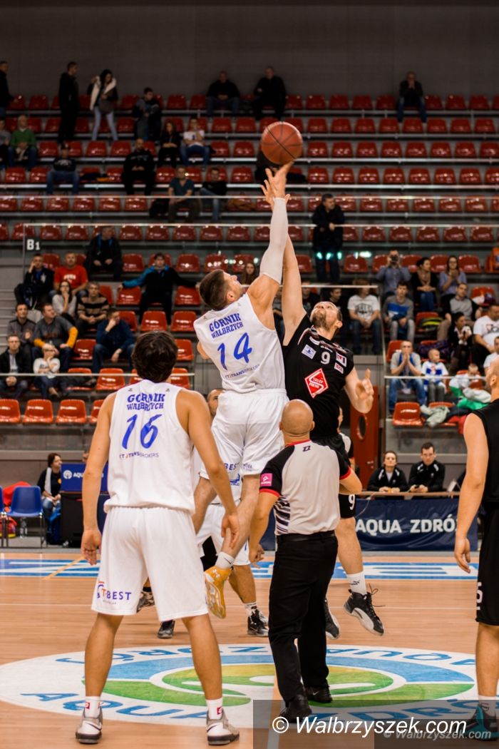 Wałbrzych: II liga koszykówki: Zgodnie z planem