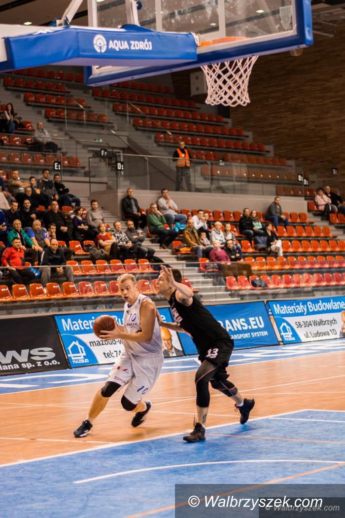 Wałbrzych: II liga koszykówki: Poskromić Sokoła