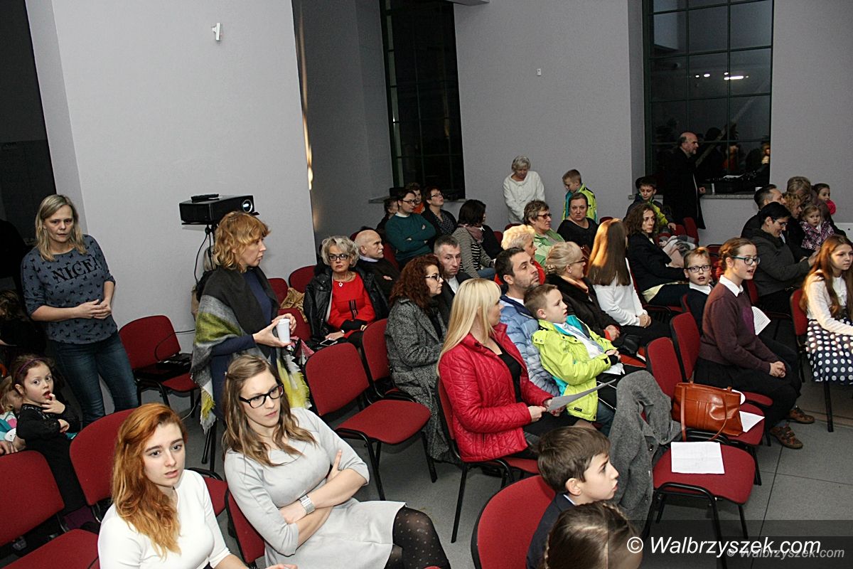 Wałbrzych: Kolędy i pastorałki w WOKu