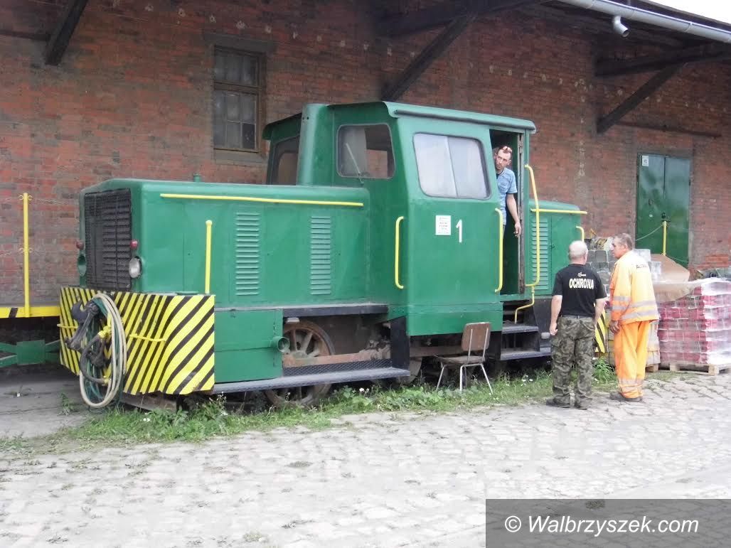 Jaworzyna Śląska: Lokomotywa spalinowa 409Da dla Muzeum Przemysłu i Kolejnictwa