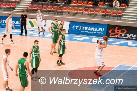 Wałbrzych: II liga koszykówki: Ważna potyczka z Sokołem