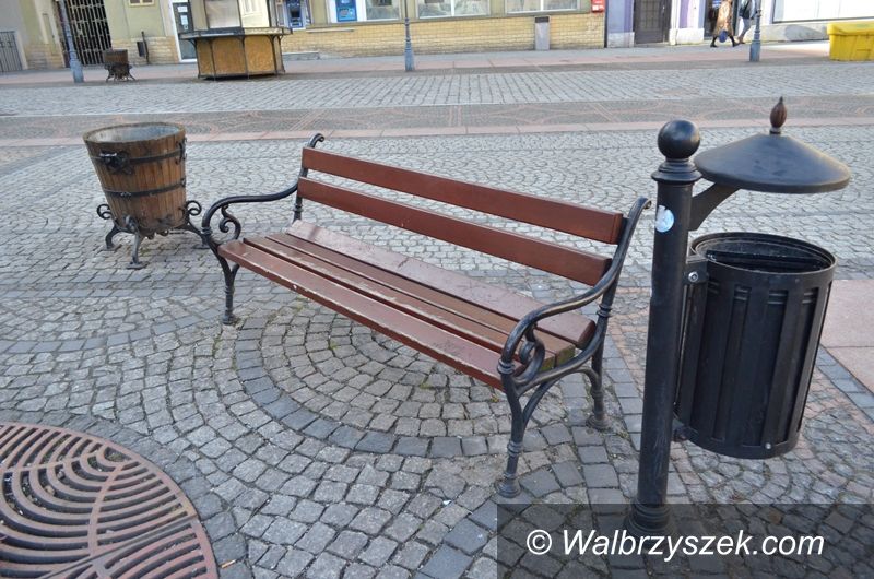 Wałbrzych: Kwietnik czy śmietnik?
