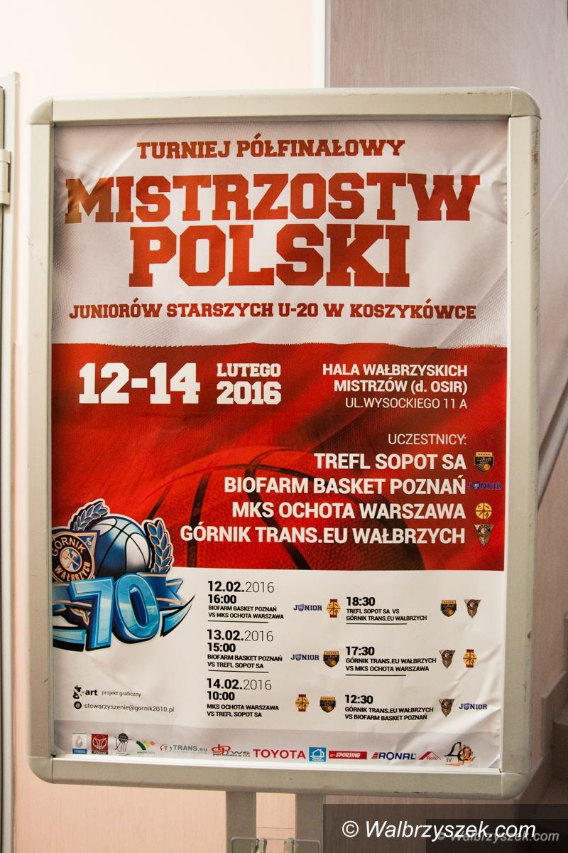 Wałbrzych: Porażka na otwarcie