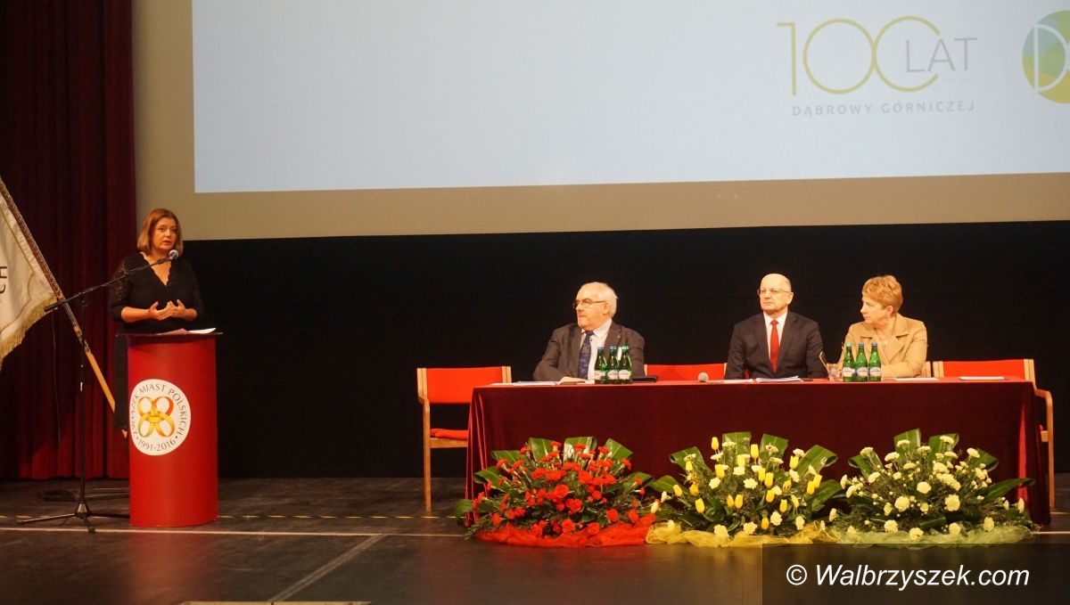 Świdnica: Świdnica: Związek Miast Polskich przeciw zmianom w edukacji