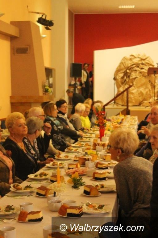 Świebodzice: Świebodzice: Świąteczne spotkanie u seniorów
