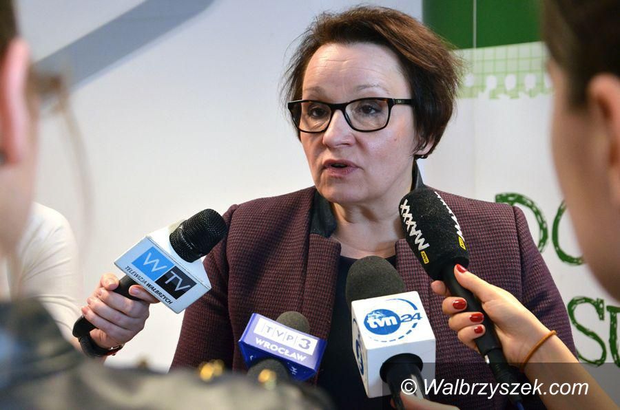 Wałbrzych: Minister Anna Zalewska z wizytą w Wałbrzychu