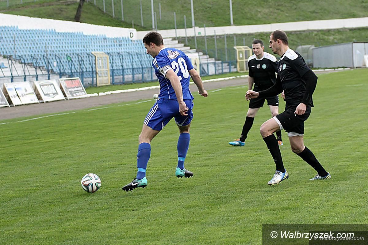 Wałbrzych: III liga piłkarska: Kolejny krok w stronę awansu zrobiony