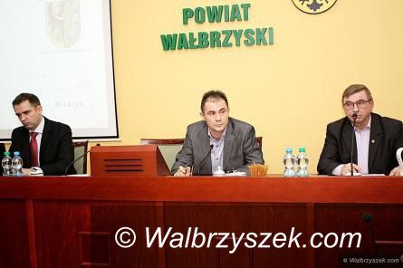 powiat wałbrzyski: Powiatowi radni podnieśli sobie diety