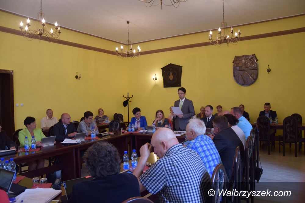 REGION, Boguszów-Gorce: Waldemar Kujawa z absolutorium
