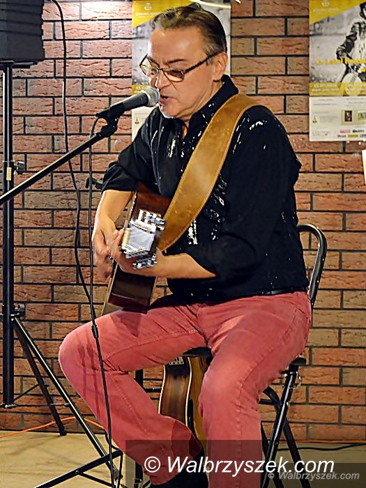 REGION, Jedlina-Zdrój: Recital Leszka Cichońskiego w Browarze Jedlinka