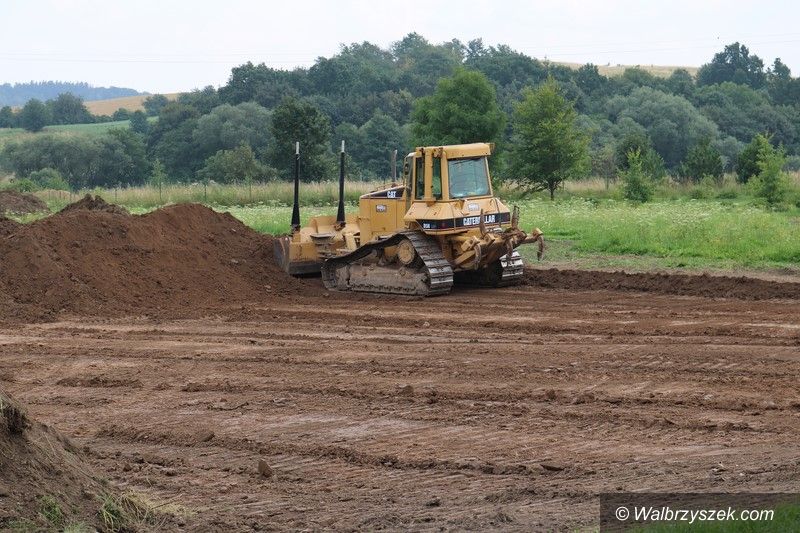 REGION, Stare Bogaczowice: Wybudują nowe boisko
