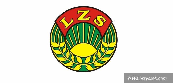 powiat wałbrzyski: Biedny LZS