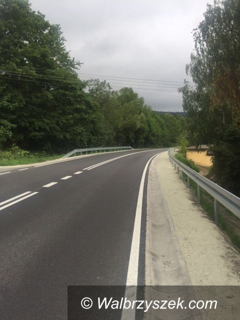 REGION, Jedlina Zdrój: Zakończyli remont drogi wojewódzkiej w Jedlinie Zdroju