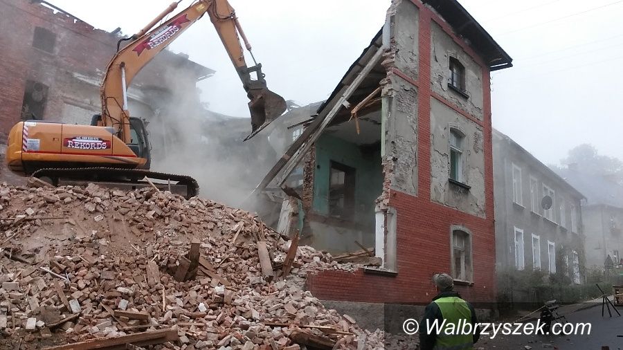 REGION, Walim: Rozebrali ruiny zakładu lniarskiego