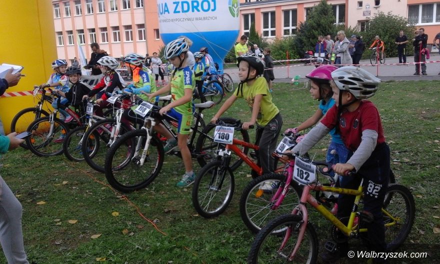 Wałbrzych/REGION: Młodzi kolarze zaczęli rywalizację